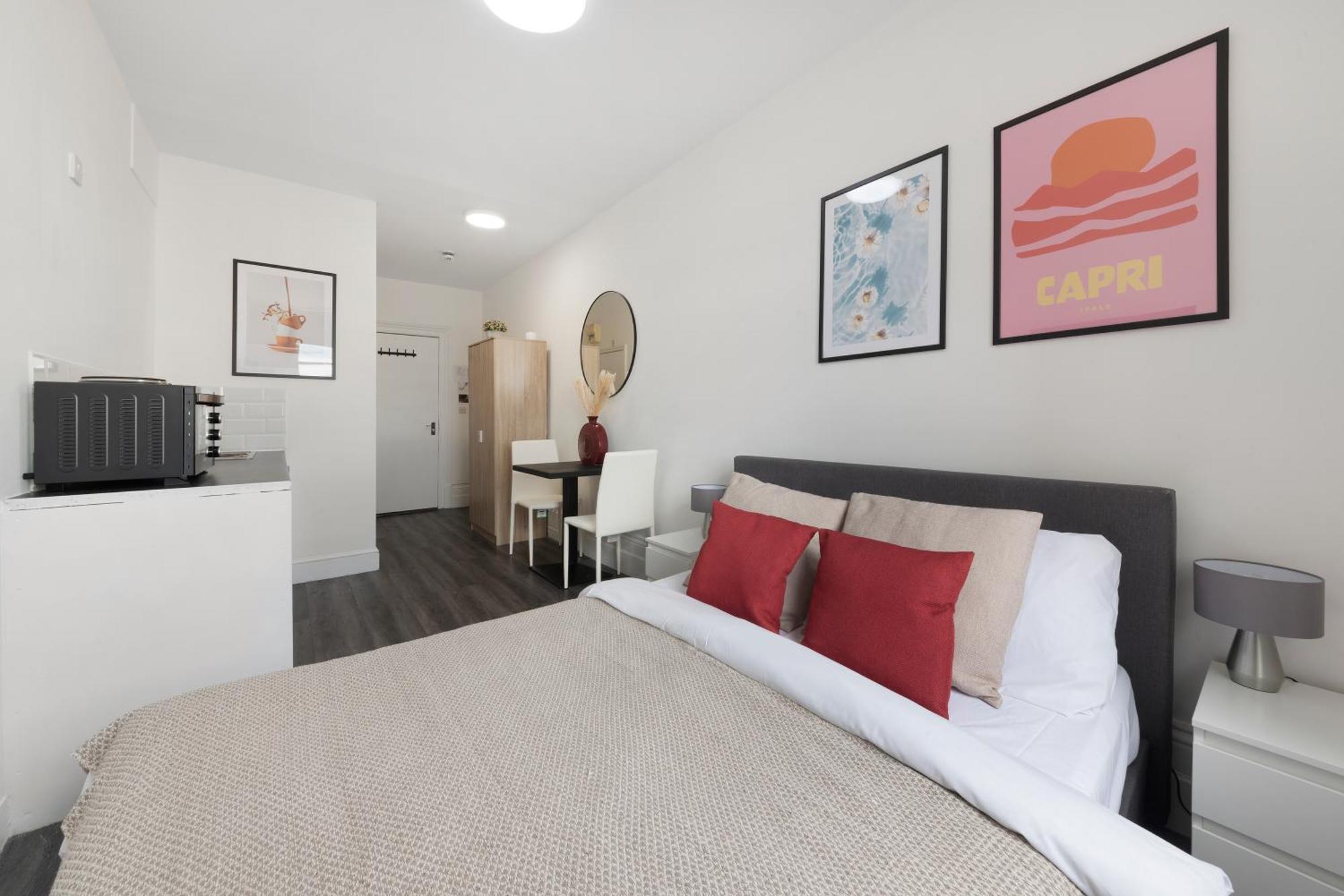 Archway Station Studios London Room photo